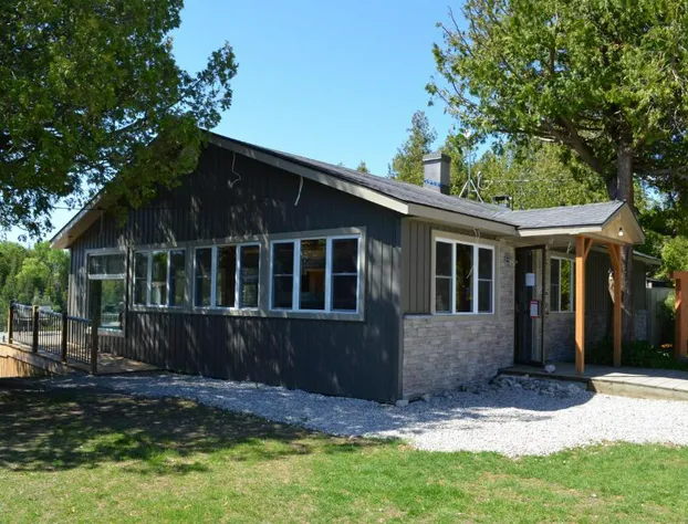 Big Tub Resort & Marina hotel detail image 1