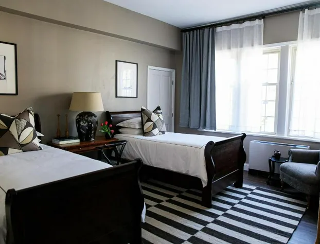 Inn of Chagrin hotel detail image 4