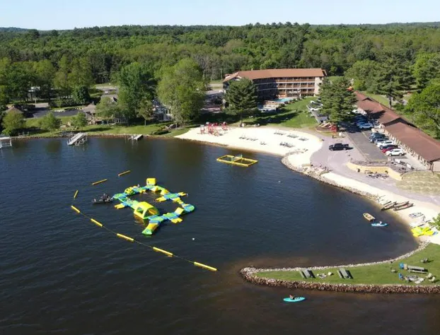 Aloha Beach Resort hotel detail image 2