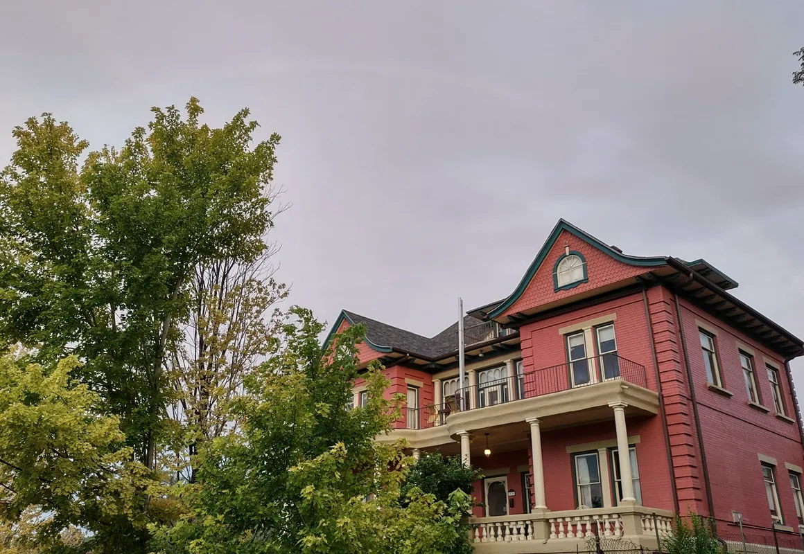 Tarabino Inn hotel hero