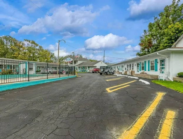 Riviera Motel Erie hotel detail image 1