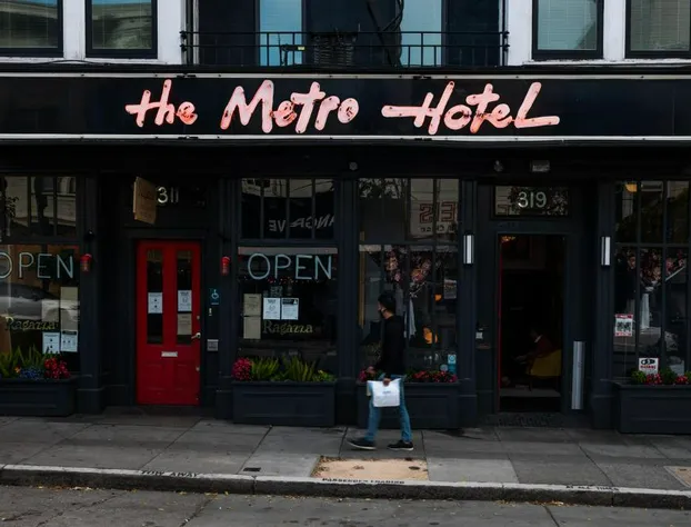 The Metro Hotel hotel detail image 2
