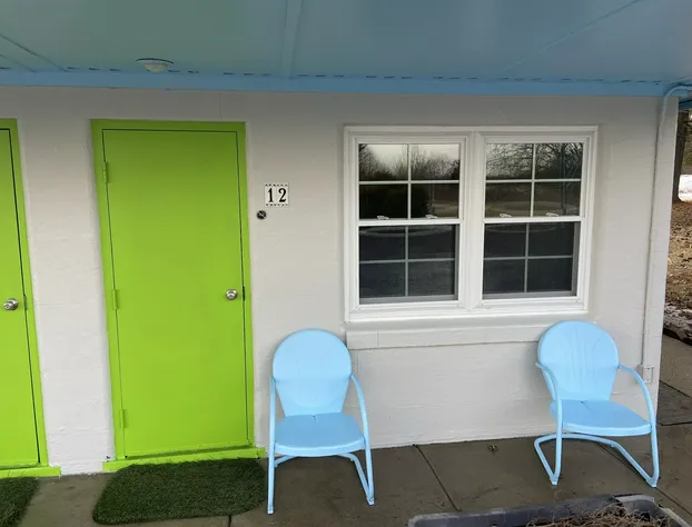 Yellow Springs Motel hotel detail image 3