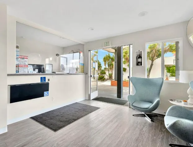 Tradewinds Motel hotel detail image 3