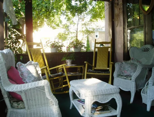 Rosewood Inn hotel detail image 1