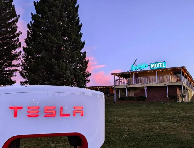 The Foothills Motel hotel detail image 3