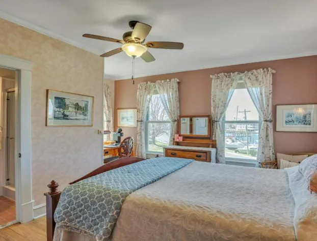 Solomons Victorian Inn hotel detail image 4