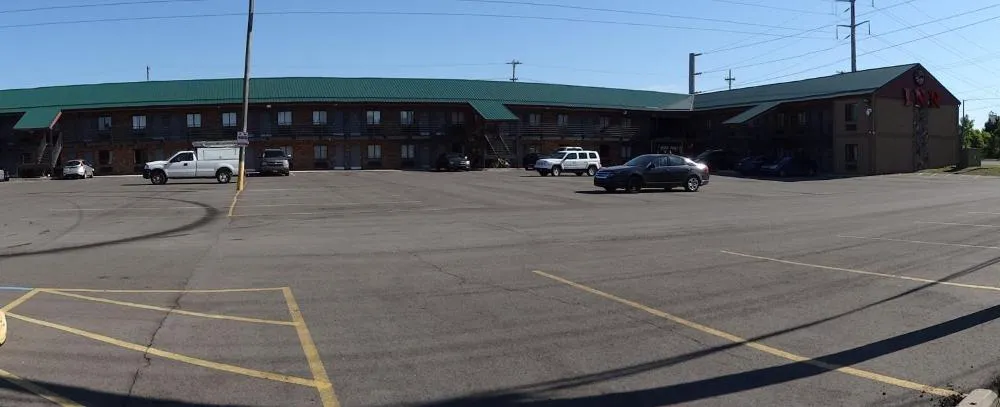 Red Apple Inn hotel hero