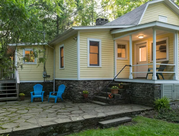 The Woodstock Inn on the Millstream hotel detail image 2