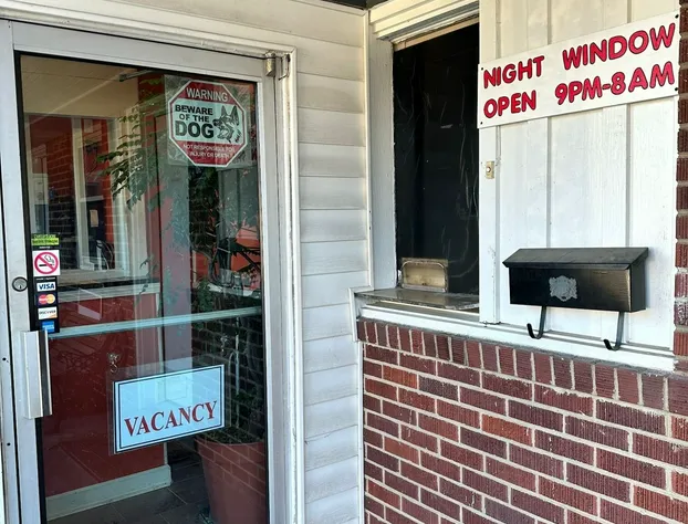 Regency Inn hotel detail image 1