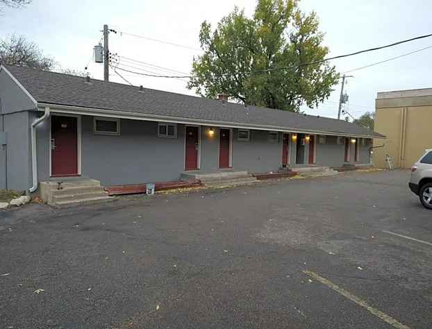 Highway Motel hotel detail image 3