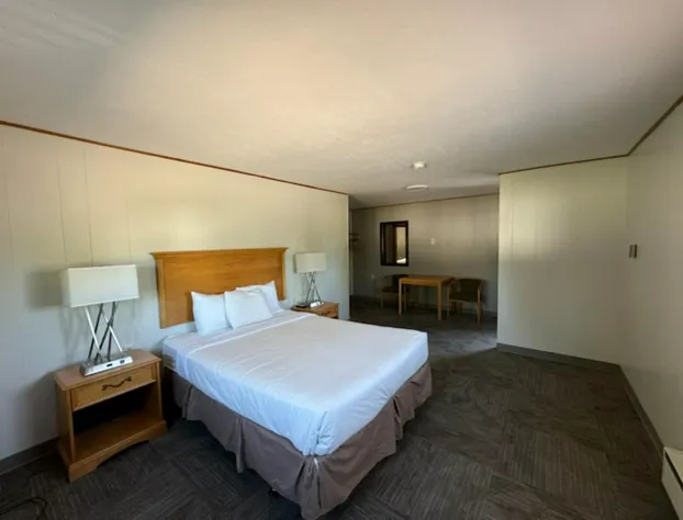 Maple Ridge Motel hotel detail image 4