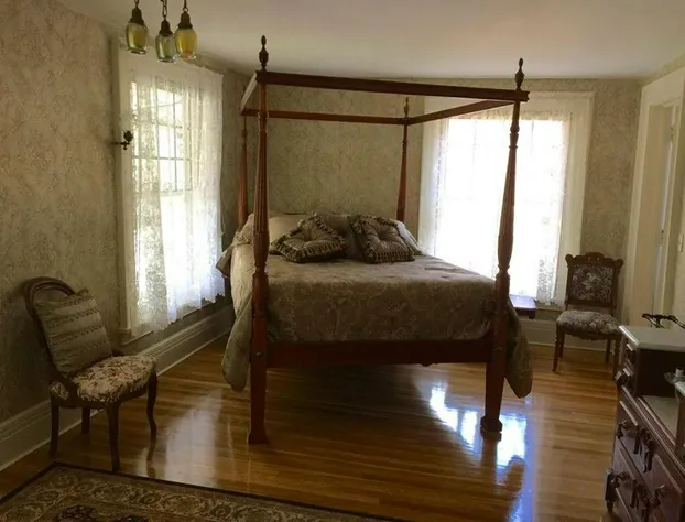 The Maxfield Inn hotel detail image 2