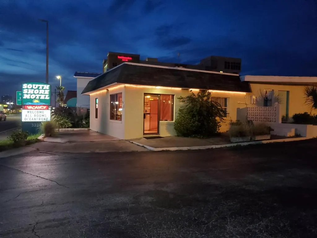 South Shore Motel hotel hero