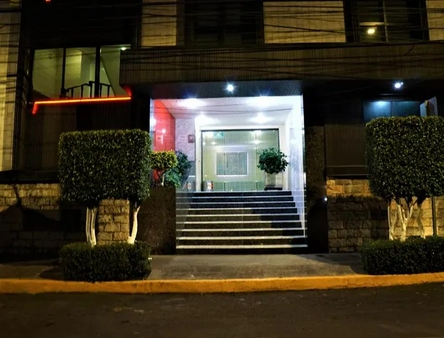 Hotel Del Rey hotel detail image 1