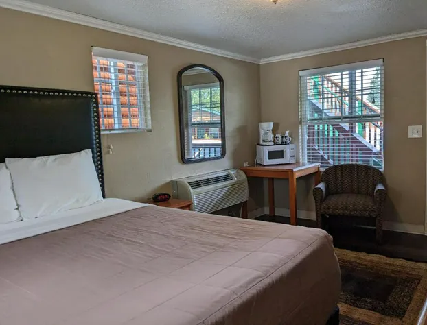 Bridge of The Gods hotel detail image 4