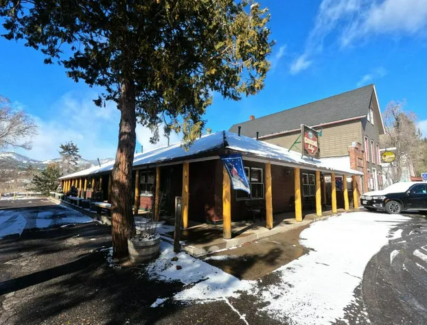 Creekside Lodge hotel detail image 3