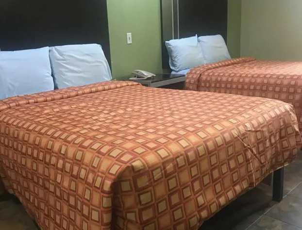 Red Crown Inn hotel detail image 4