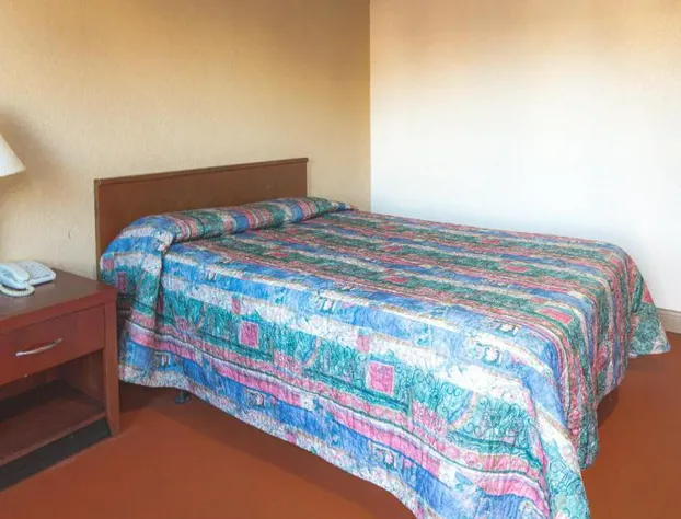 Red Horse Motel Dayton Moraine hotel detail image 3