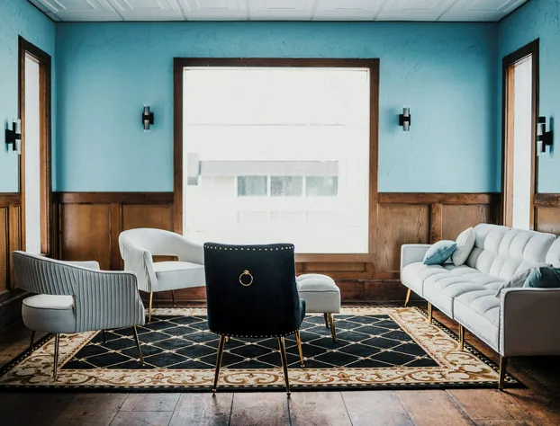 Loyalist Inn & Suites hotel detail image 1