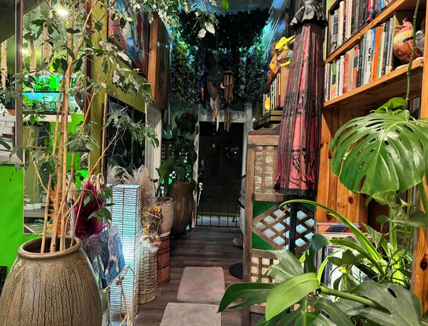 Dream catcher hotel detail image 2