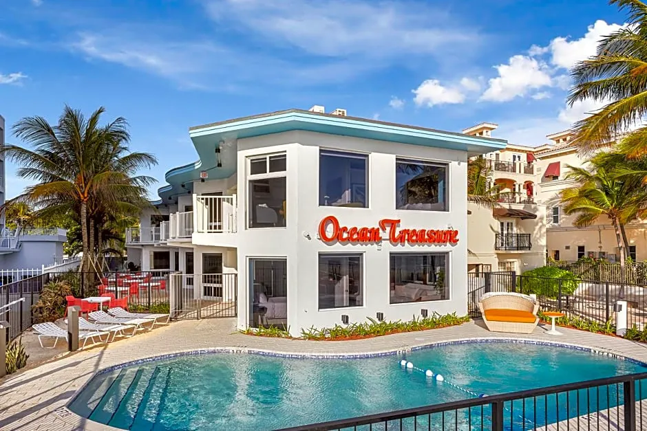 Ocean Treasure Beachside Suites hotel hero