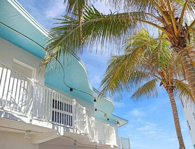 Ocean Treasure Beachside Suites hotel detail image 2