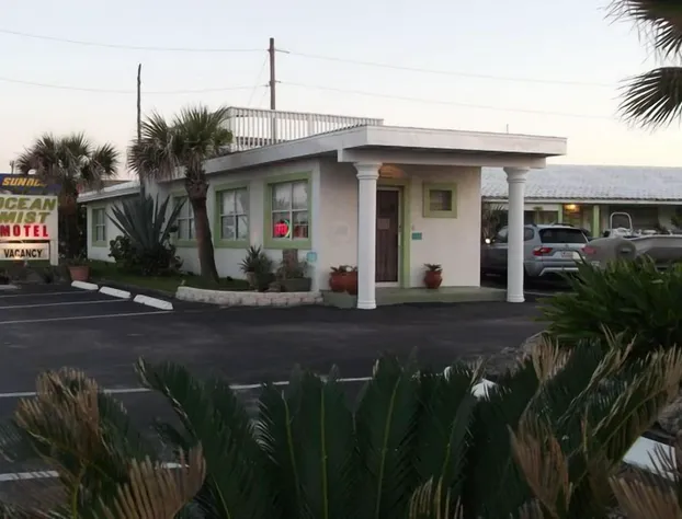 Ocean Mist Motel hotel detail image 1