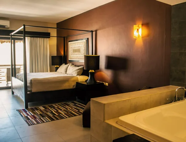 Aldea Thai Oceanview Penthouses hotel detail image 4