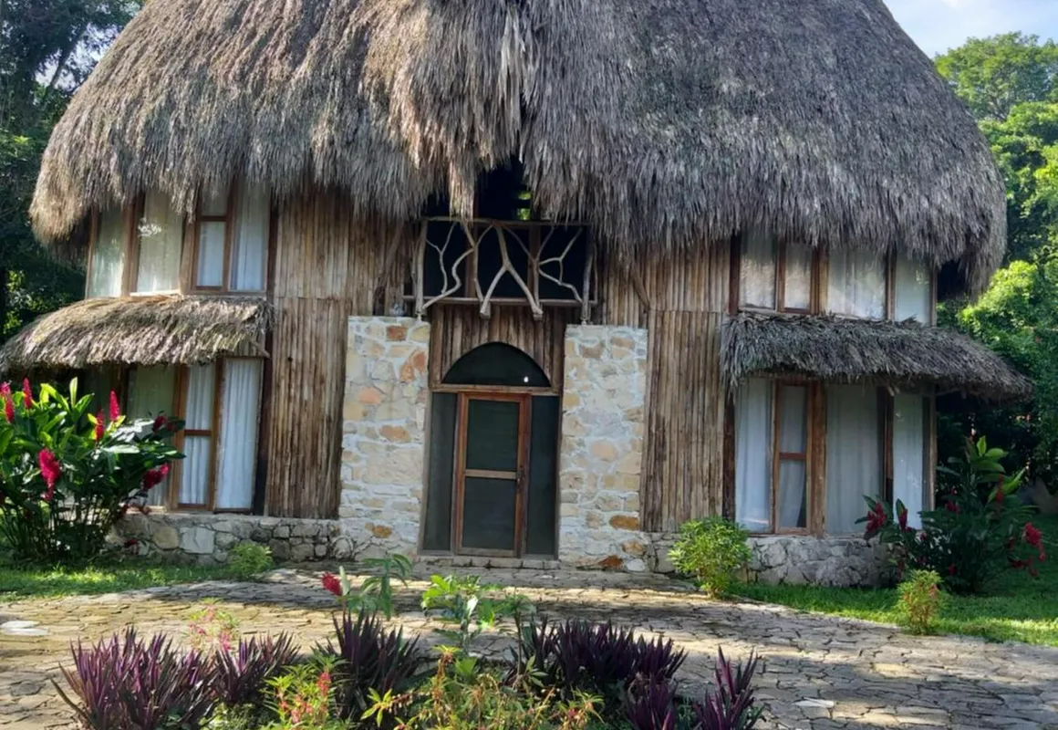 Eco-Hotel Sak Nok hotel hero