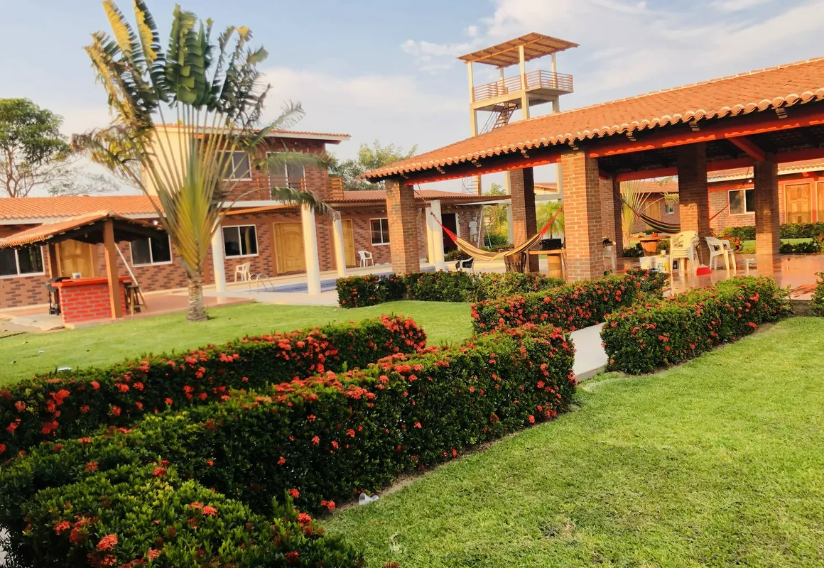 Hotel Rancho Santa Maria hotel hero