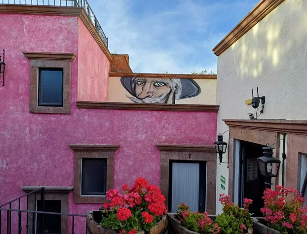 El Mesón del Quijote hotel detail image 1