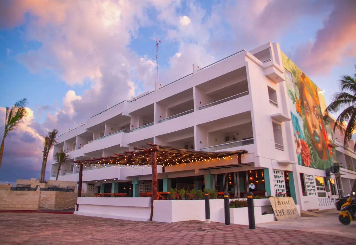 The Mint Resort Isla Mujeres hotel hero