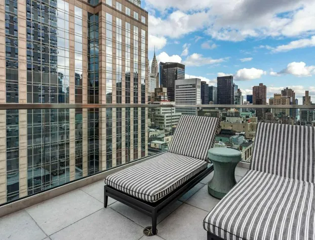 The Draper New York, Tapestry Collection by Hilton hotel detail image 2