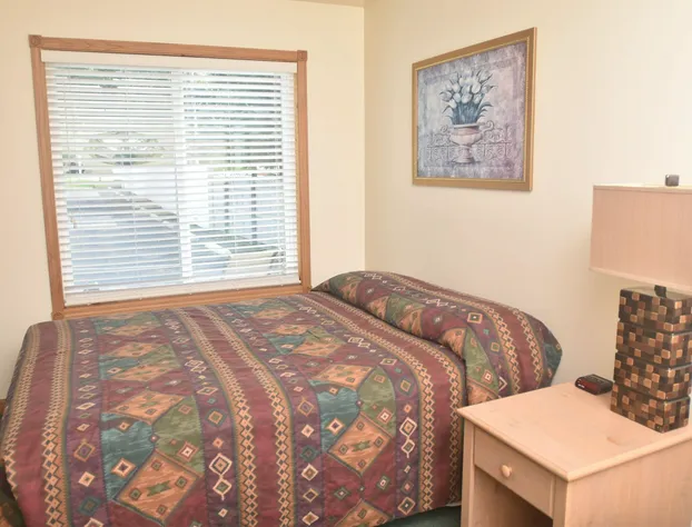 Blue Spruce Motel hotel detail image 4