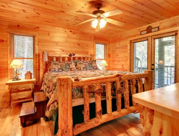 Crockett Mountain Lodge hotel detail image 3