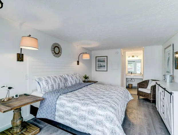 Dockside Inn hotel detail image 4