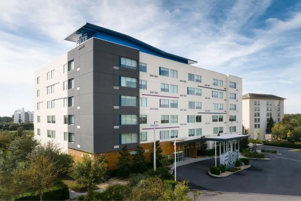 Aloft Orlando Lake Buena Vista hotel hero