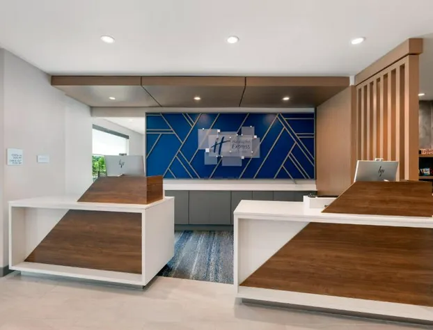 Holiday Inn Express & Suites Pittsfield - Berkshires by IHG hotel detail image 3