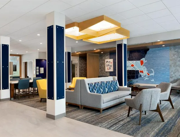 Holiday Inn Express & Suites Pittsfield - Berkshires by IHG hotel detail image 4