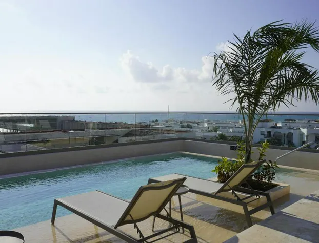 Hotel Indigo Playa Del Carmen by IHG hotel detail image 3