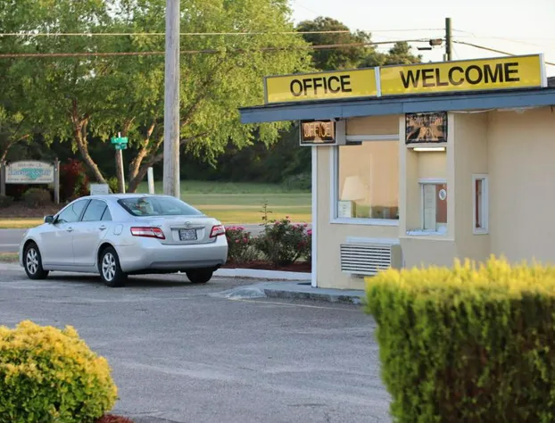 Economy Inn hotel detail image 1