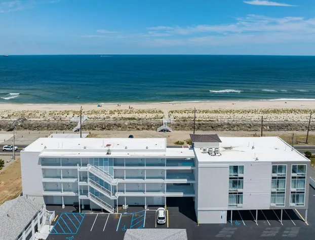 Beachwalk at Sea Bright hotel detail image 3