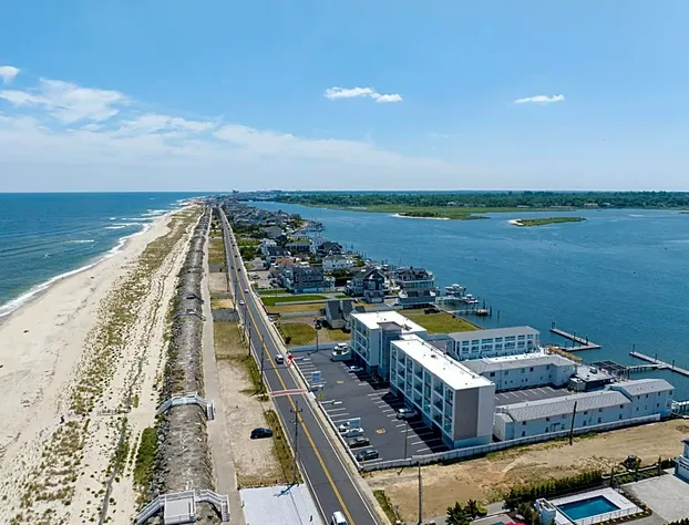 Beachwalk at Sea Bright hotel detail image 3