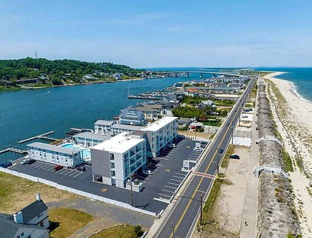 Beachwalk at Sea Bright hotel detail image 4