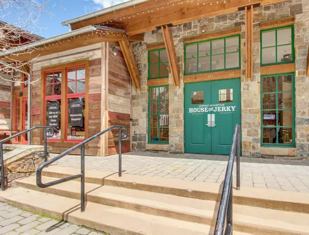 Village Square Suite #631 hotel detail image 3