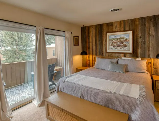 Sawtooth #34 hotel detail image 4