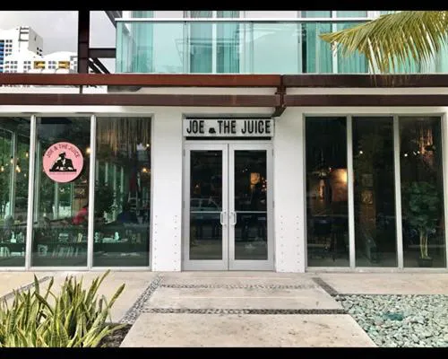 Boutique Hotel Suite 1215 West Avenue hotel hero