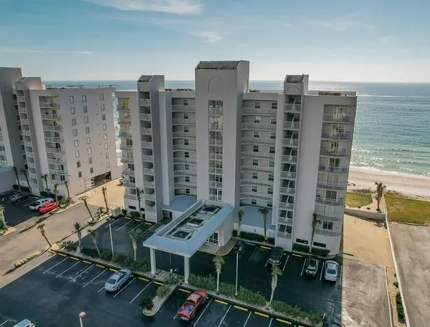 Ocean House Unit 1404 hotel detail image 3