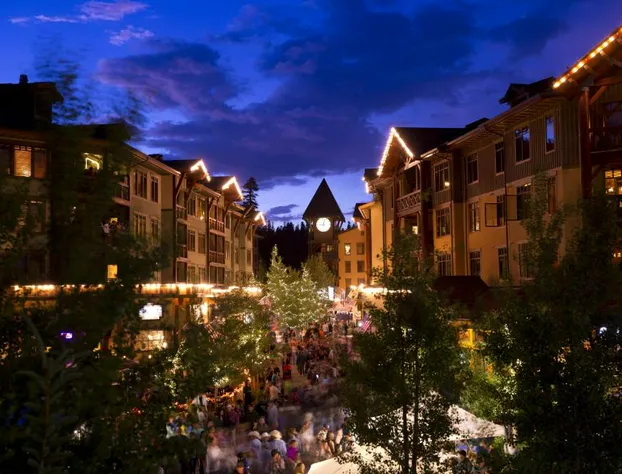 The Village Lodge hotel detail image 2